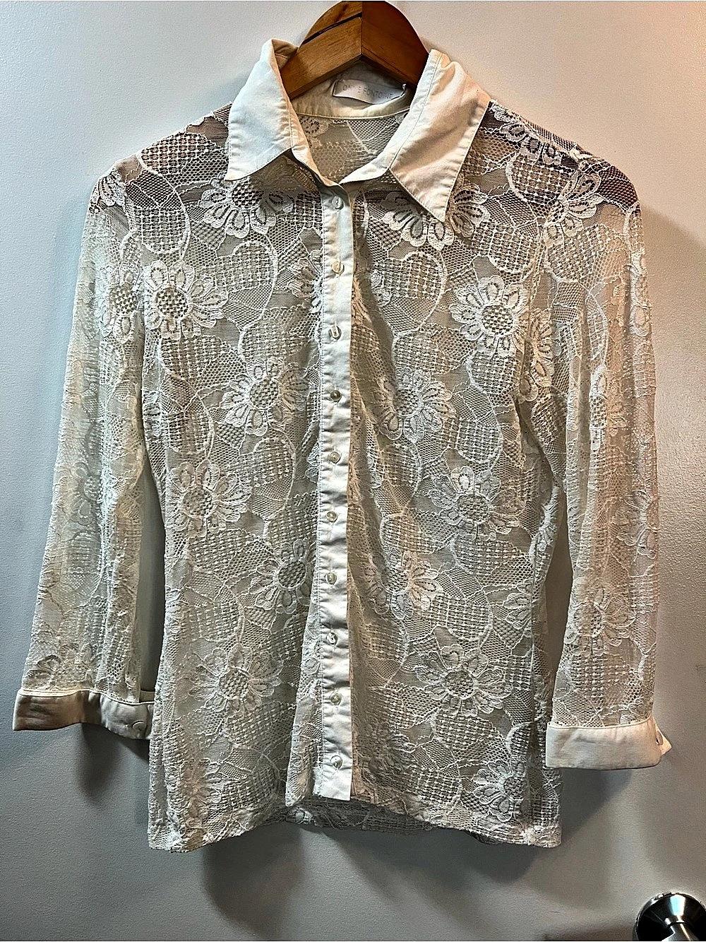 Anne Fontaine Floral Lace Button Down Shirt in White Like New